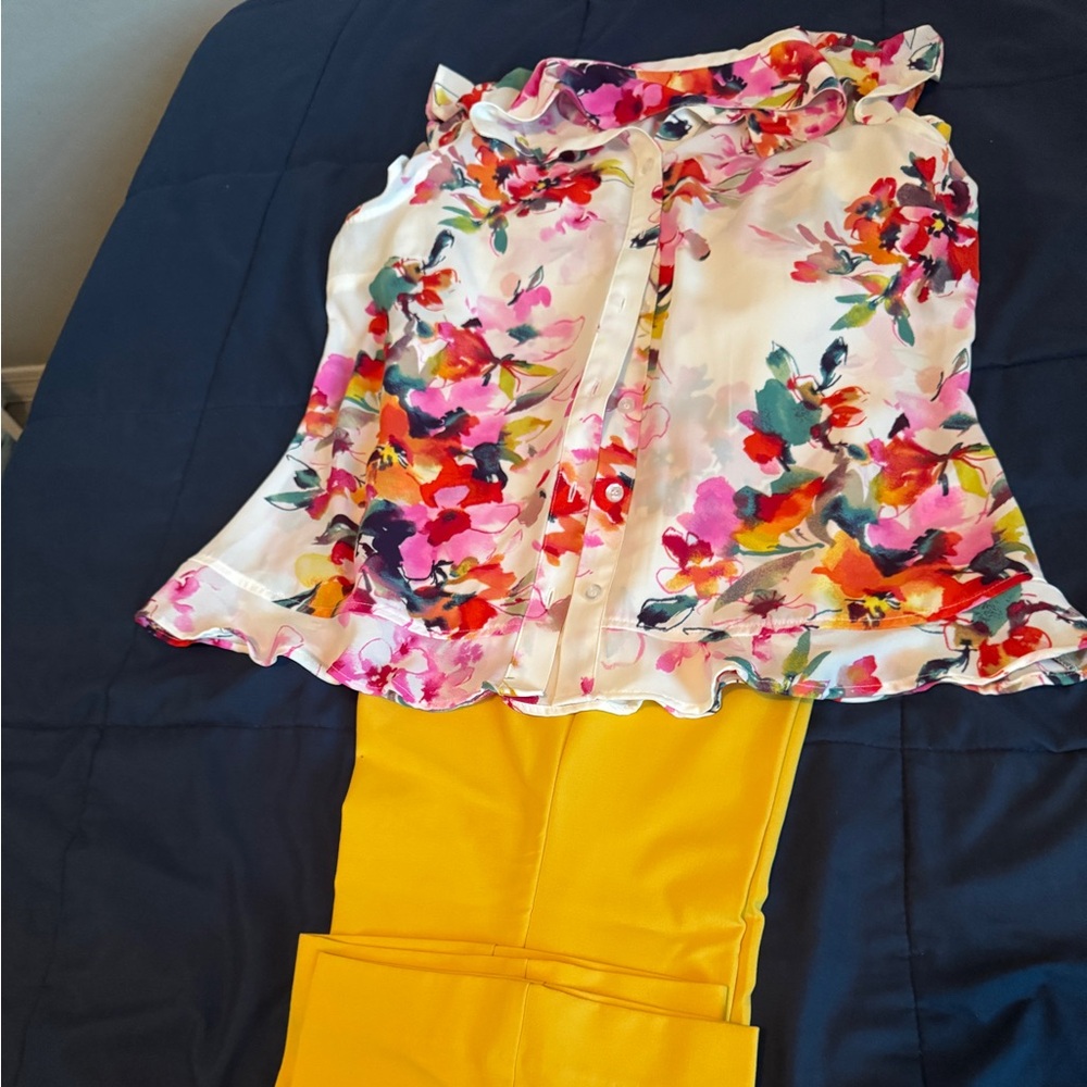 Yellow Women's Pants & floral top